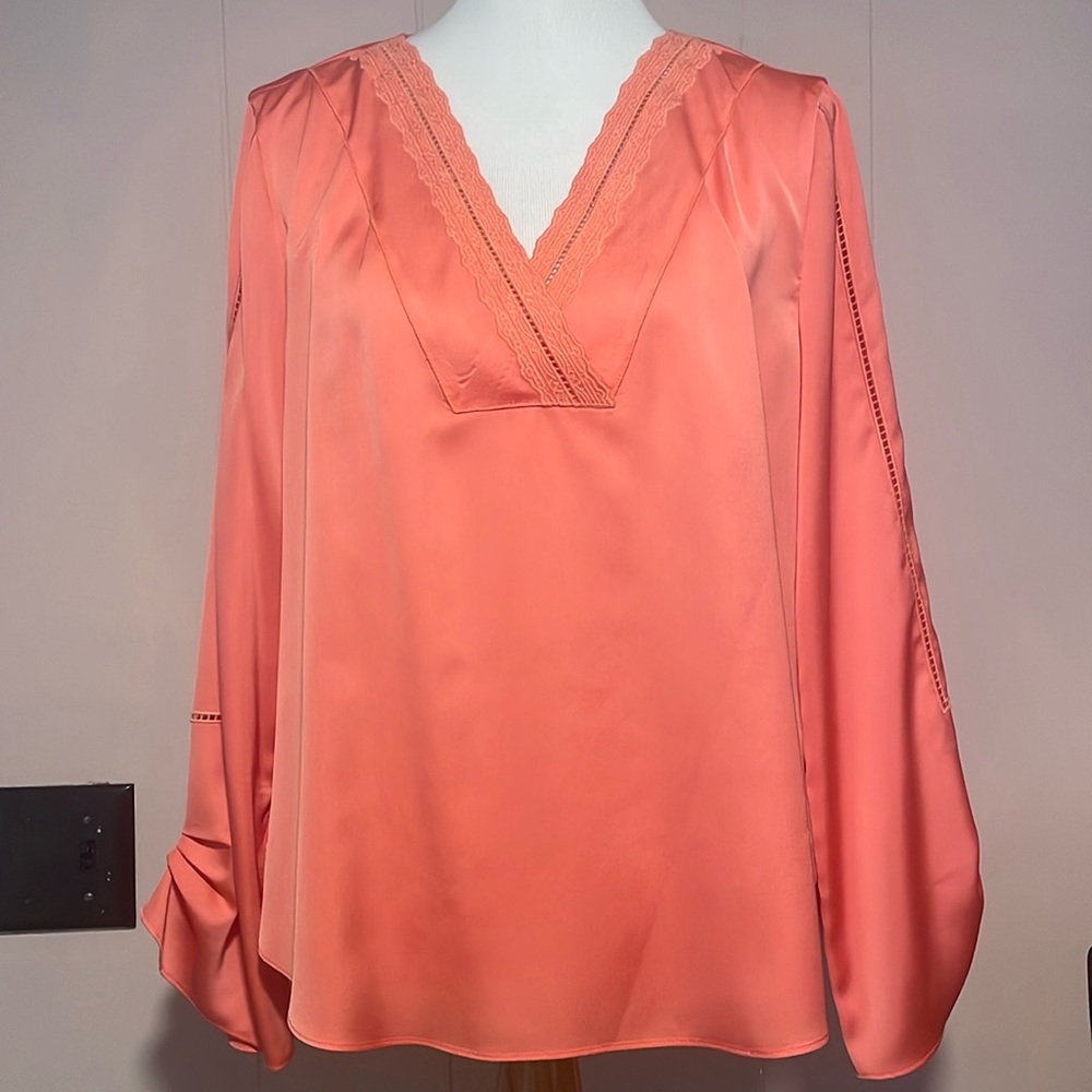 Laundry by Shelli Segal size large
